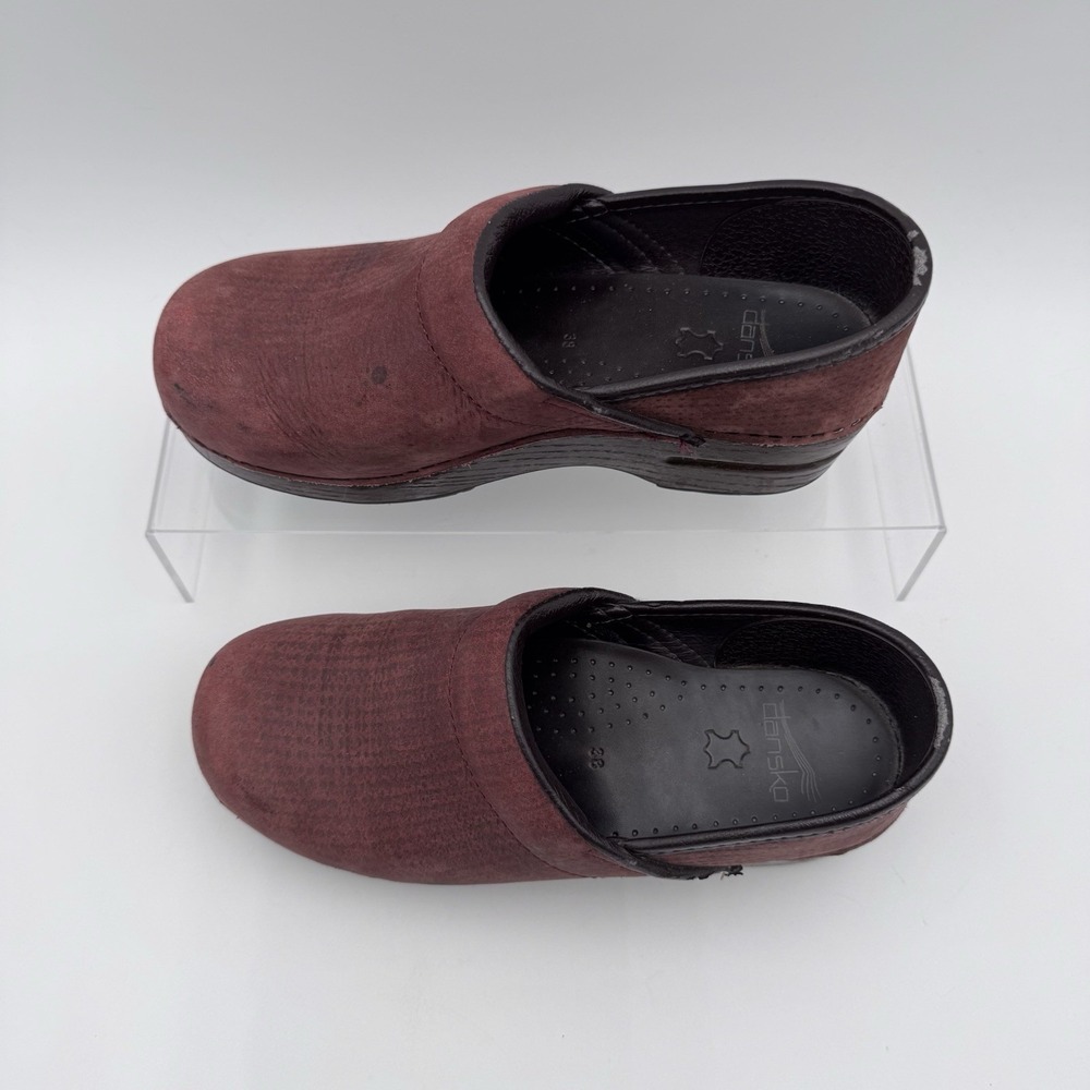 Dansko XP Maroon Red Leather Women's Clog Size 38 (8-9 US) 106247878 - Picture 2 of 9